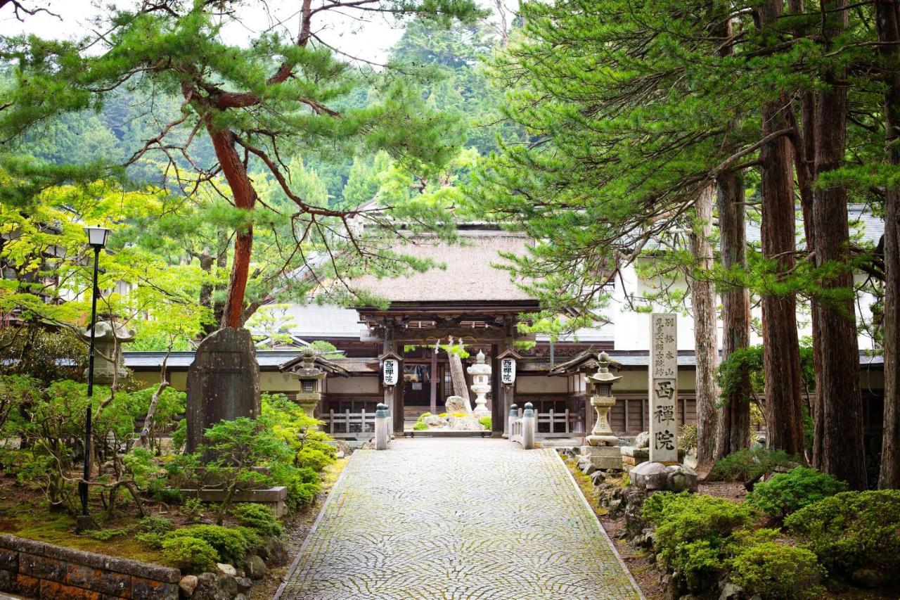 Hotel Koyasan Shukubo Saizenin Zewnętrze zdjęcie