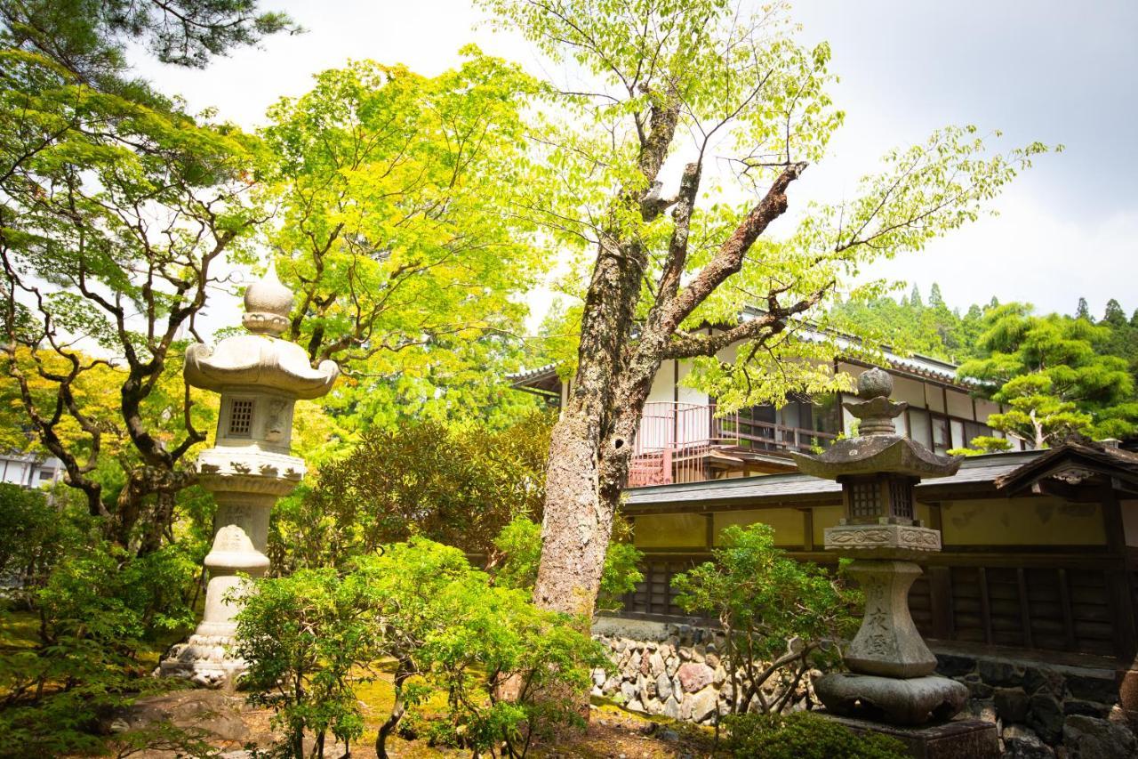 Hotel Koyasan Shukubo Saizenin Zewnętrze zdjęcie