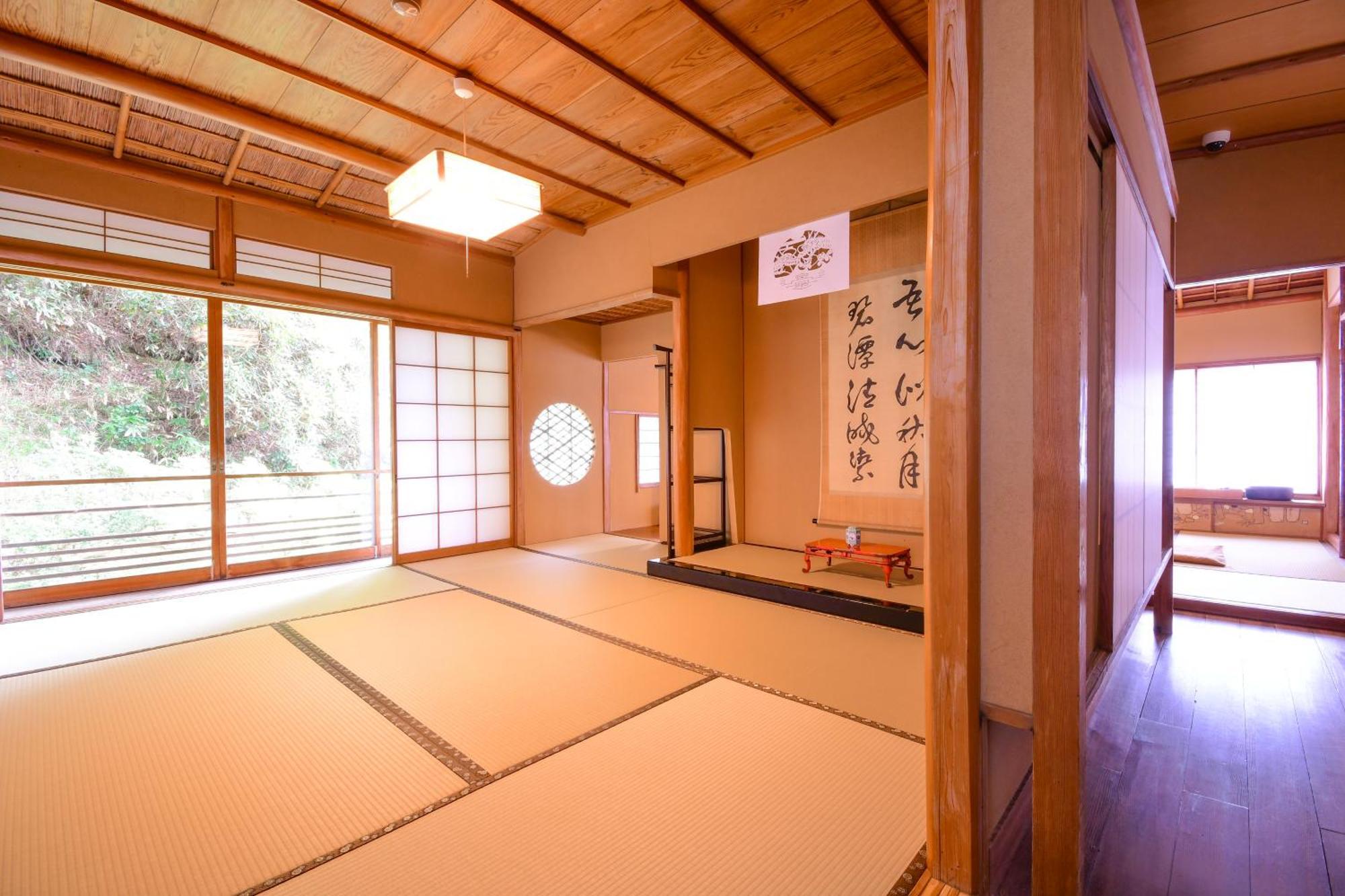 Hotel Koyasan Shukubo Saizenin Zewnętrze zdjęcie