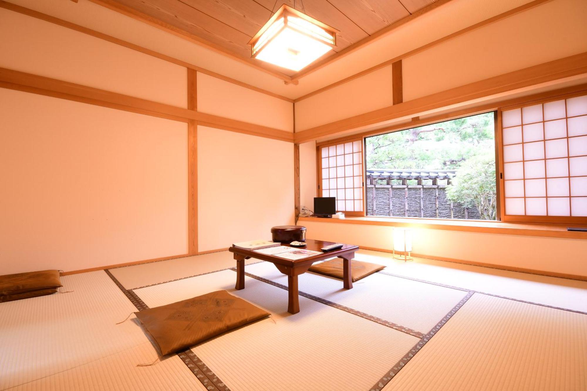 Hotel Koyasan Shukubo Saizenin Zewnętrze zdjęcie