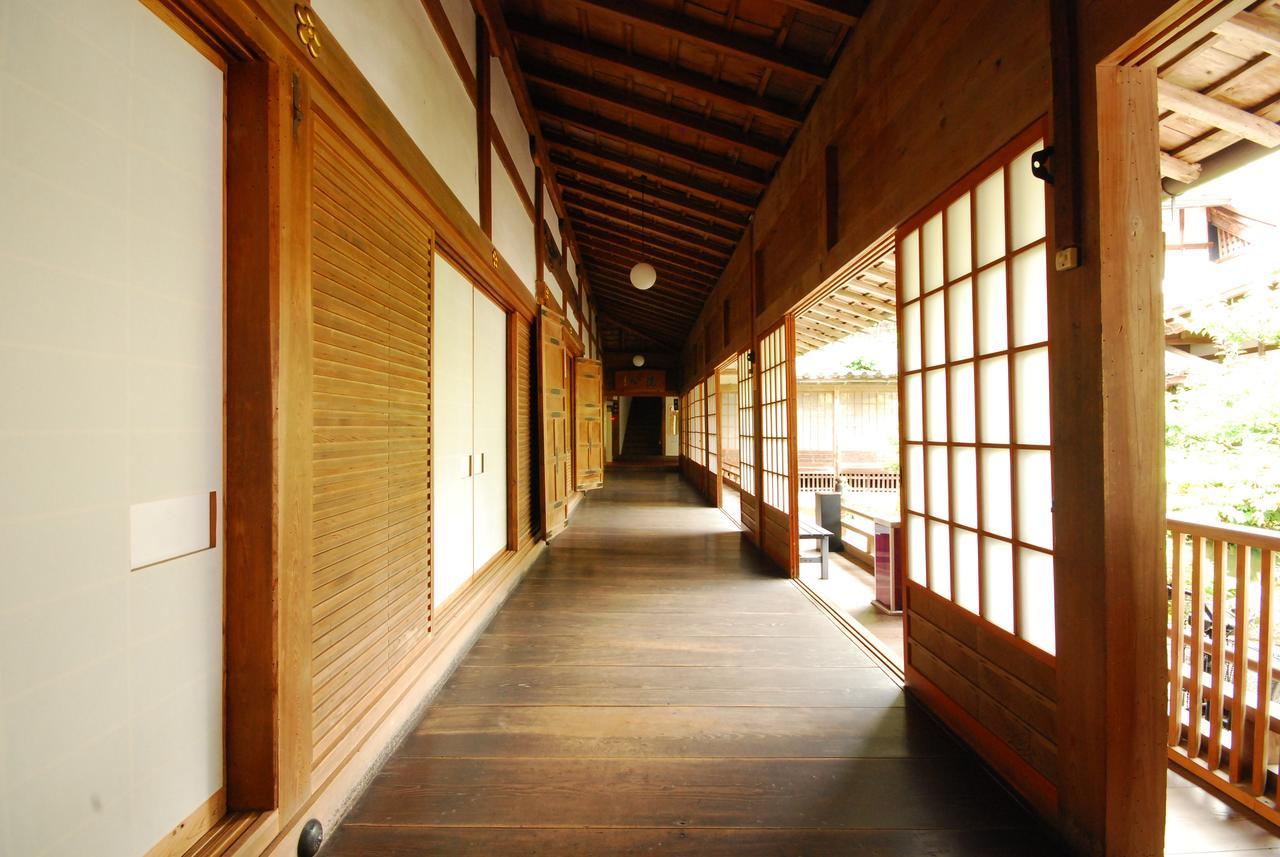 Hotel Koyasan Shukubo Saizenin Zewnętrze zdjęcie