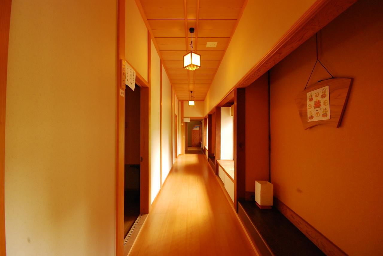 Hotel Koyasan Shukubo Saizenin Zewnętrze zdjęcie